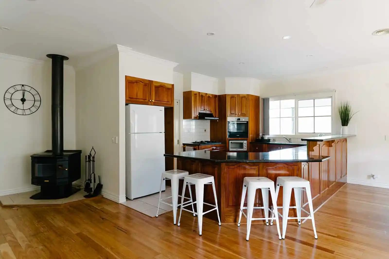 Highlights photo of Tree Trails Hotel Murrindindi near Yea, Victoria